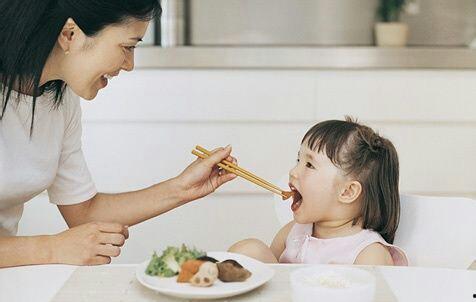 吃瓜娱乐君保姆带孩子,温馨日常与育儿心得分享